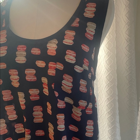 $148 NWT Joie Alicia Macaroon Silk Navy Multicolor Patterned Tank Top Medium - Picture 5 of 9